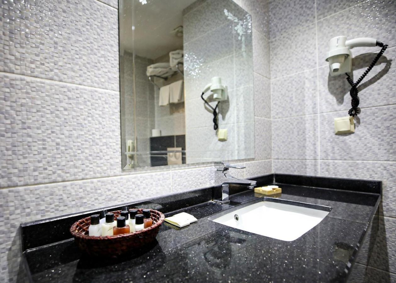 Bayazit Hotel İskenderun Buitenkant foto